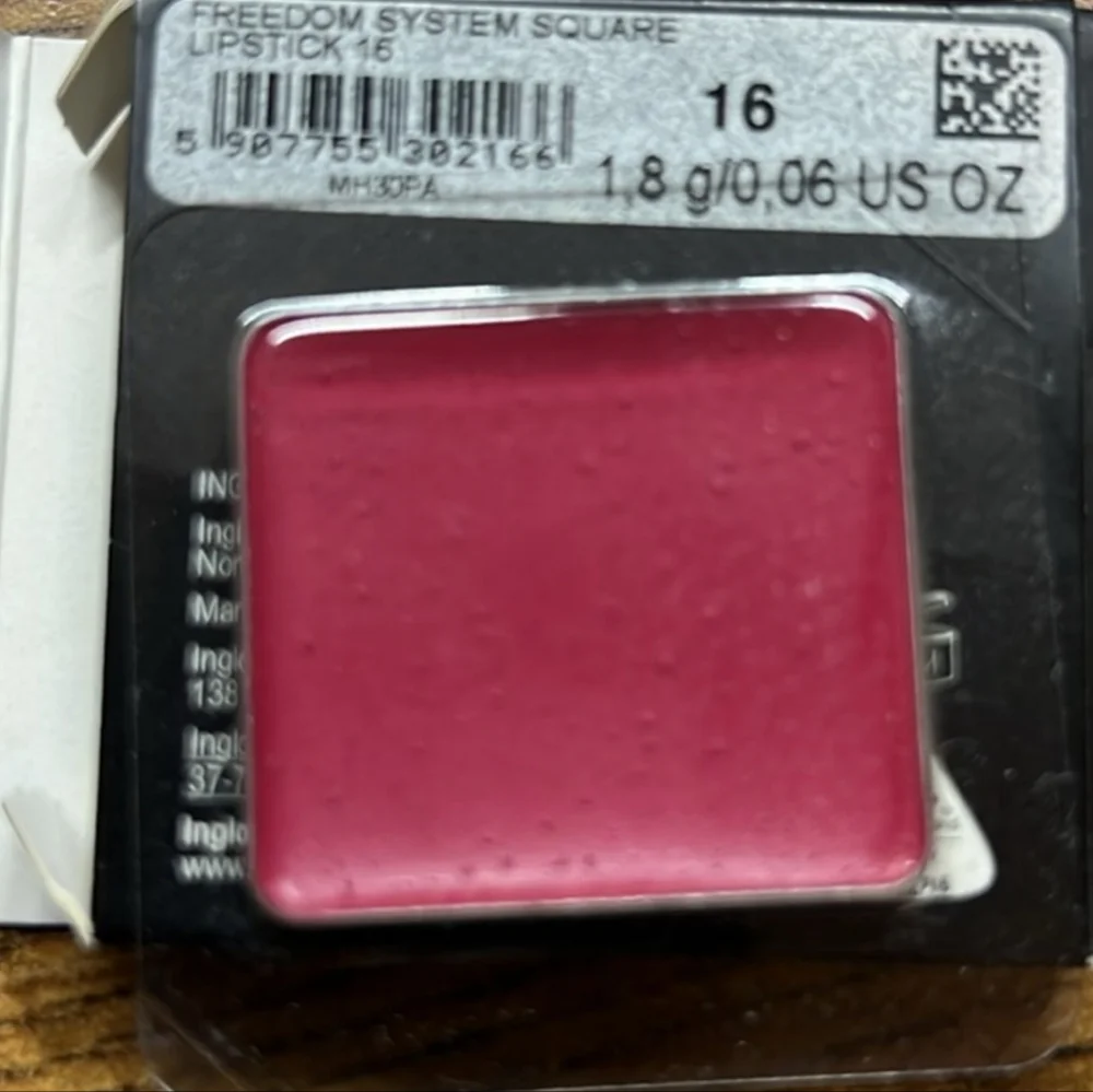 NWT Inglot Freedom System Square Lipstick #16